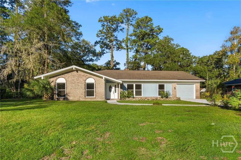 2019 Ashley Road Savannah, GA 31410