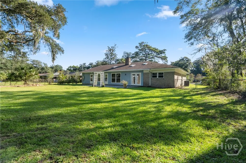 2019 Ashley Road Savannah, GA 31410