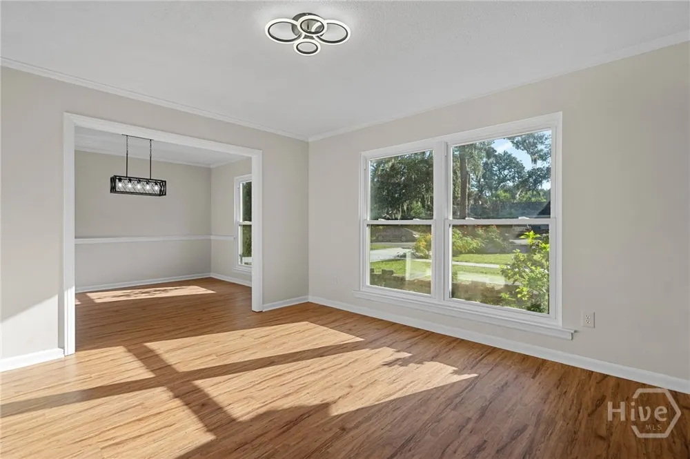 2019 Ashley Road Savannah, GA 31410