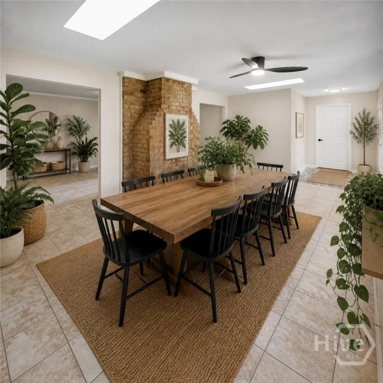 2019 Ashley Road Savannah, GA 31410