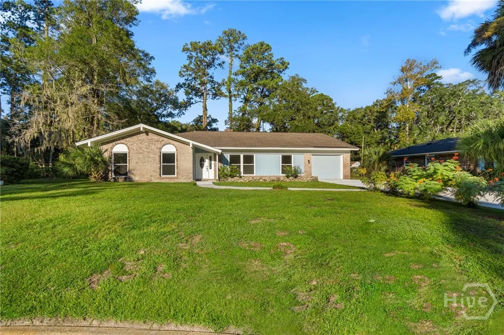 2019 Ashley Road Savannah, GA 31410