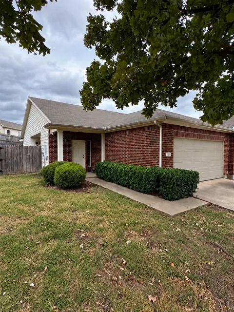 1225 Grand Central Parkway