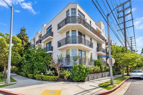 900 S Westgate #PH4