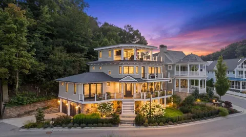 720 Bay Road