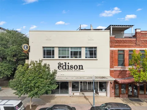 711 Austin Avenue #C
