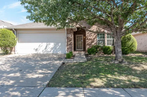 16424 Cowboy Trail