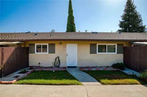 134 S Magnolia #19B