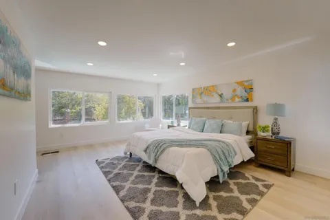 14911 Espola Rd