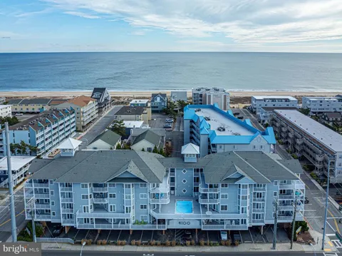 18 41ST STREET #103