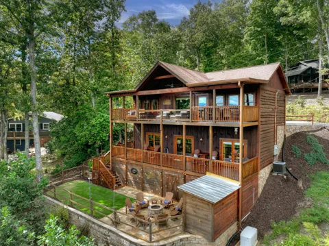 411 Highland Circle