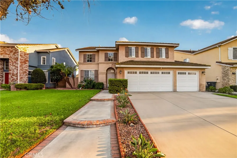 580 E Hazeltine Ontario, CA 91761
