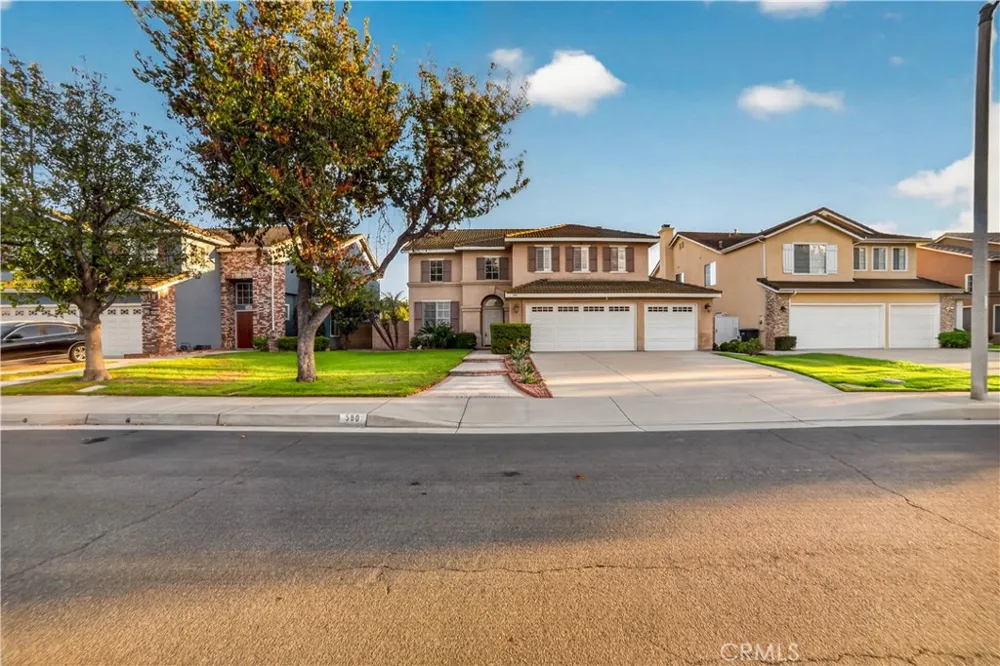 580 E Hazeltine Ontario, CA 91761