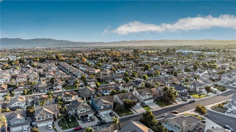 580 E Hazeltine Ontario, CA 91761