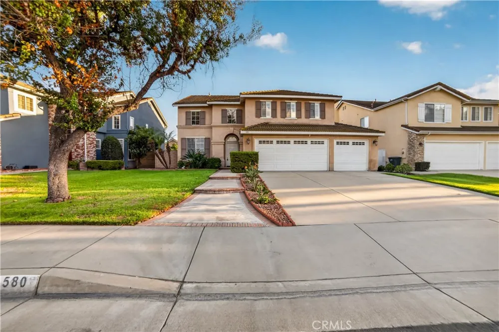 580 E Hazeltine Ontario, CA 91761