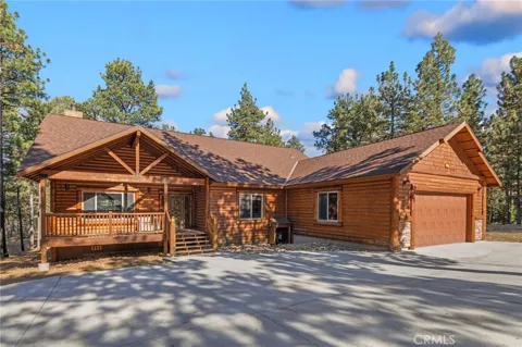 1520 Fallbrook Court