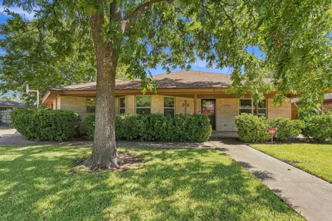4333 Caprock Road