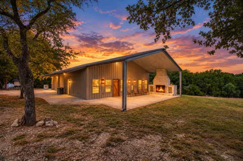 400 Hali Brooke Drive