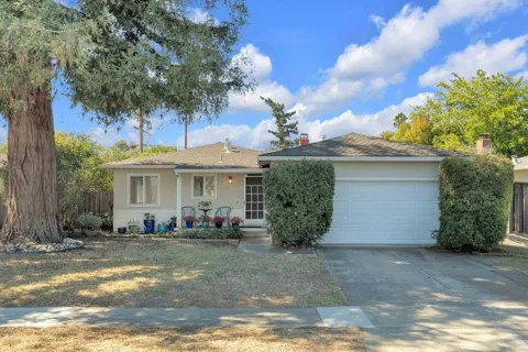 2141 Tamie Lane