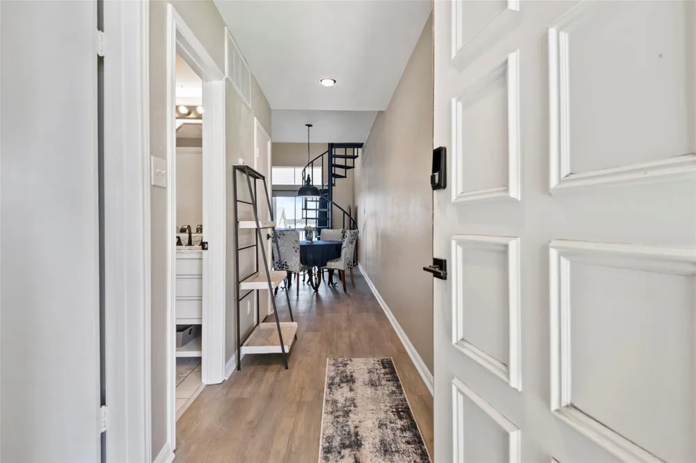 162 April Point Drive S Conroe, TX 77356