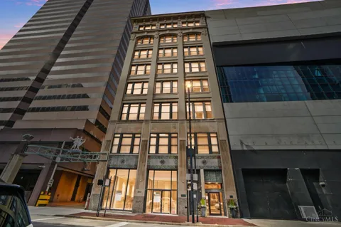 26 E Sixth Street #205