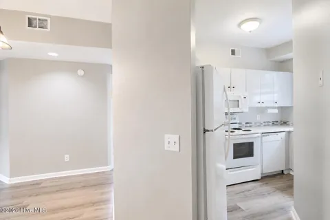 4230 Wilshire Boulevard #Apt 306