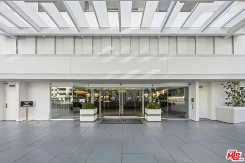 10660 Wilshire Boulevard #407