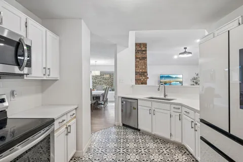 322 Valley Spring Drive