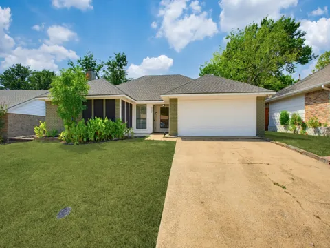 5101 Brookview Drive