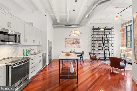 1701 KALORAMA ROAD NW #207