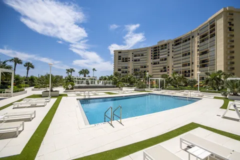 200 Ocean Trail Way #209
