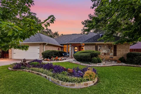 707 Glenn Drive