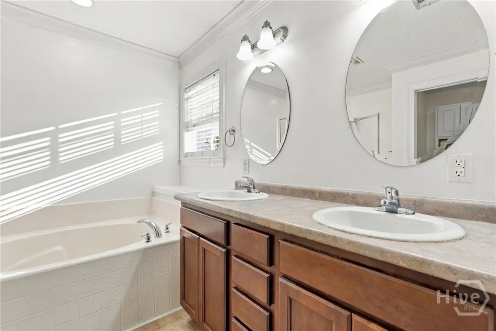 107 Caravelle Drive Guyton, GA 31312