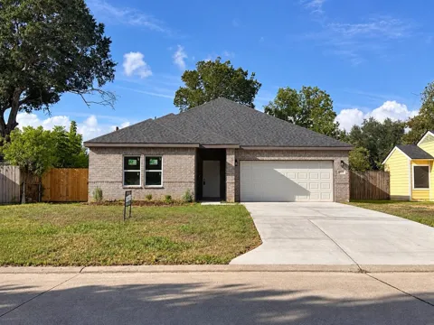 501 Briarwood Drive
