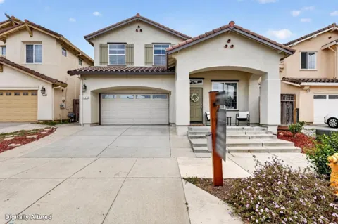 729 Vista Montana Drive