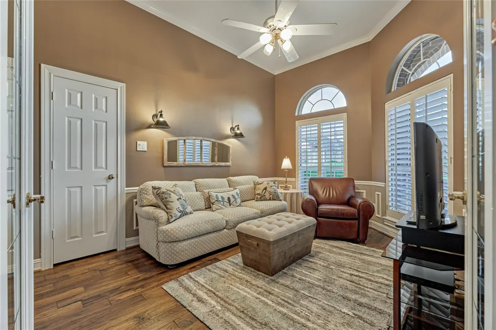 43 Winterhaven Lane Montgomery, TX 77356