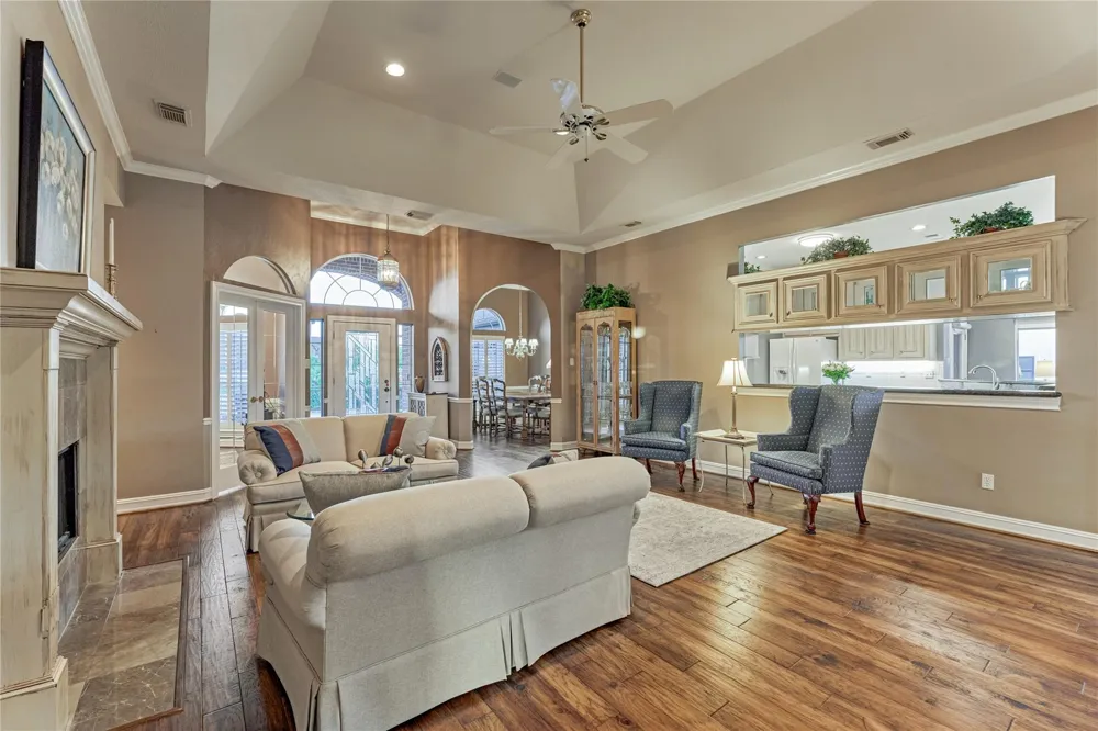 43 Winterhaven Lane Montgomery, TX 77356
