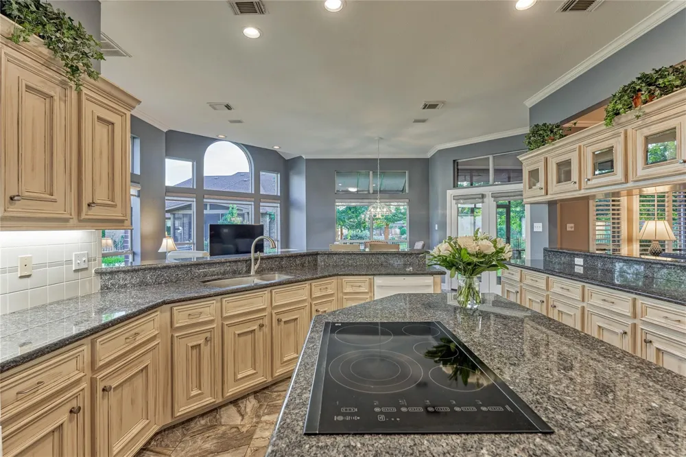 43 Winterhaven Lane Montgomery, TX 77356