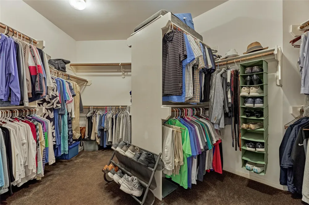 43 Winterhaven Lane Montgomery, TX 77356