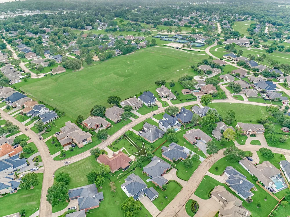 43 Winterhaven Lane Montgomery, TX 77356