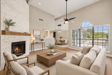 1717 Palo Alto Drive