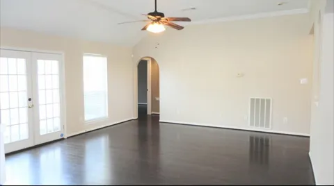 5407 Oak Cove Drive