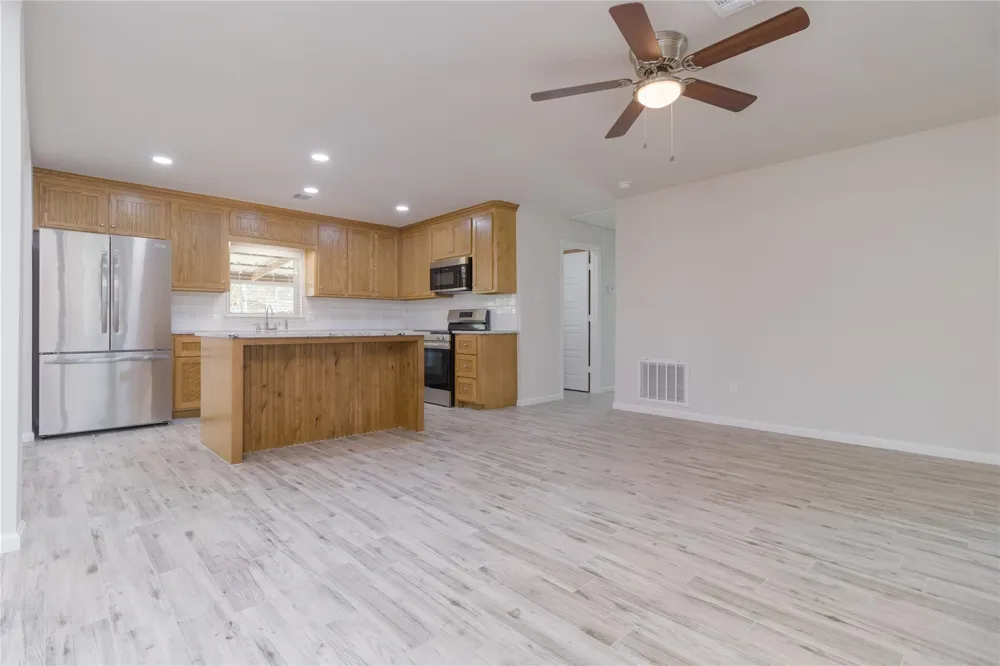 20 Scott Road Cleveland, TX 77328