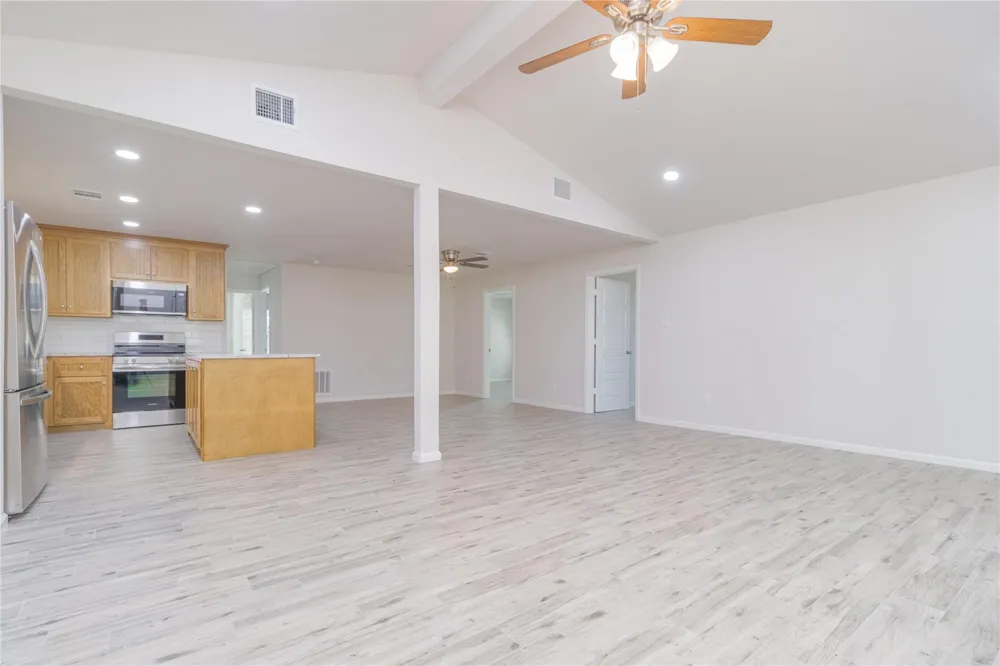 20 Scott Road Cleveland, TX 77328