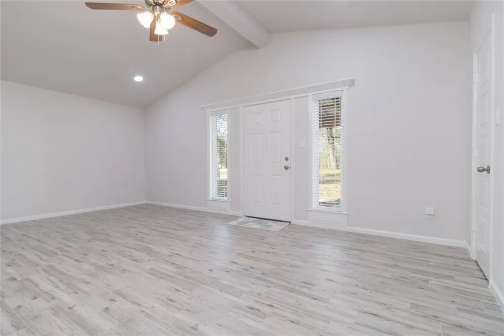 20 Scott Road Cleveland, TX 77328