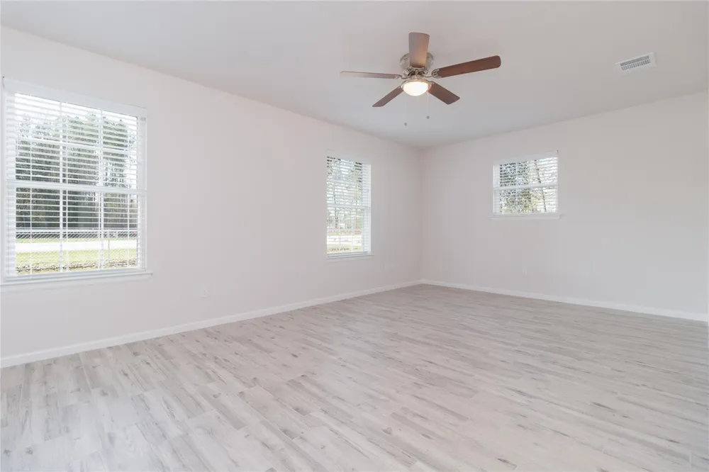 20 Scott Road Cleveland, TX 77328