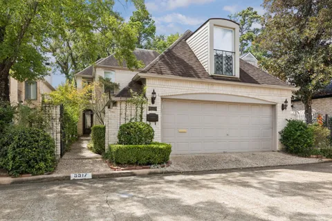 9517 Bayou Brook Street