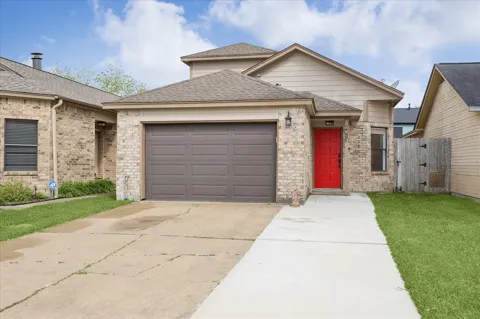 5813 Guadalupe Drive