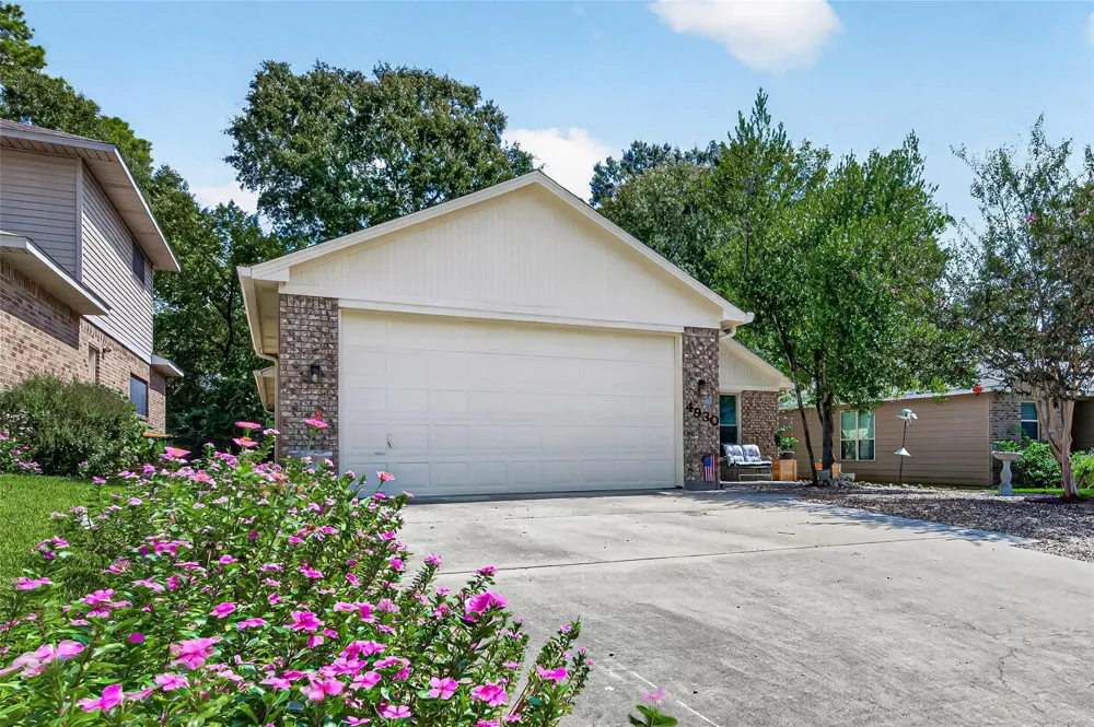 4930 Pleasure Lake Lane Willis, TX 77318