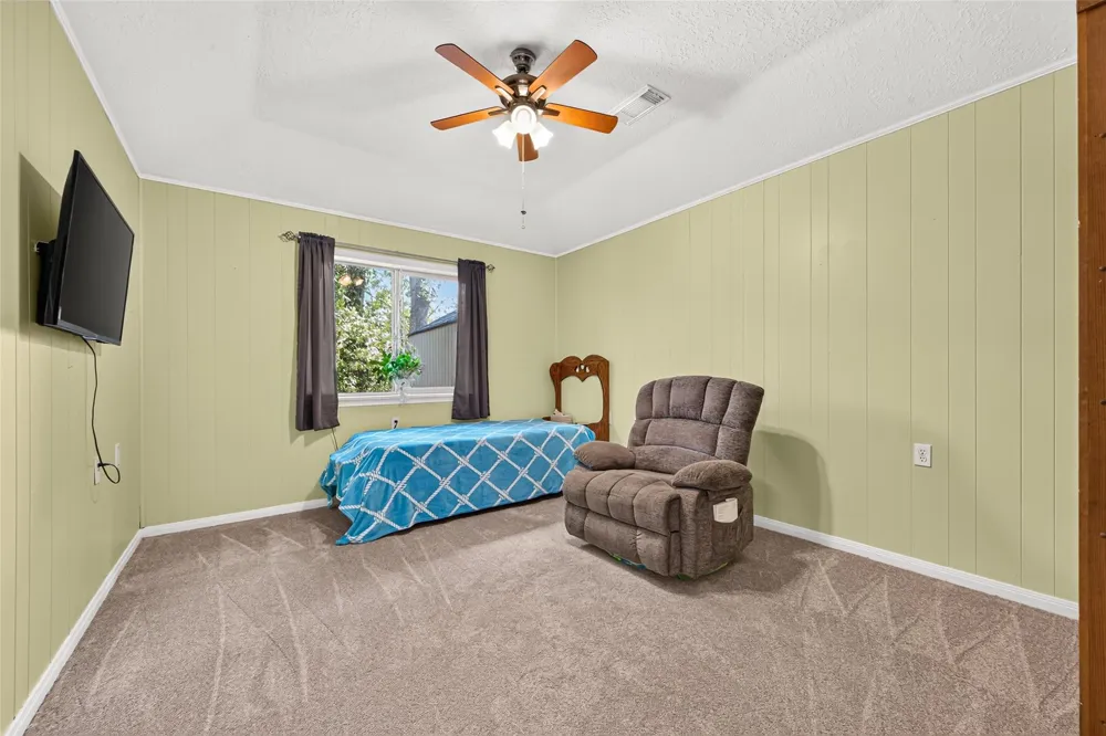 4930 Pleasure Lake Lane Willis, TX 77318