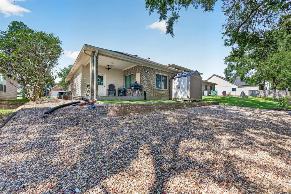 4930 Pleasure Lake Lane Willis, TX 77318
